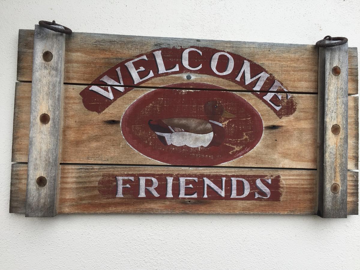 Londonderry Swiss Inn מראה חיצוני תמונה