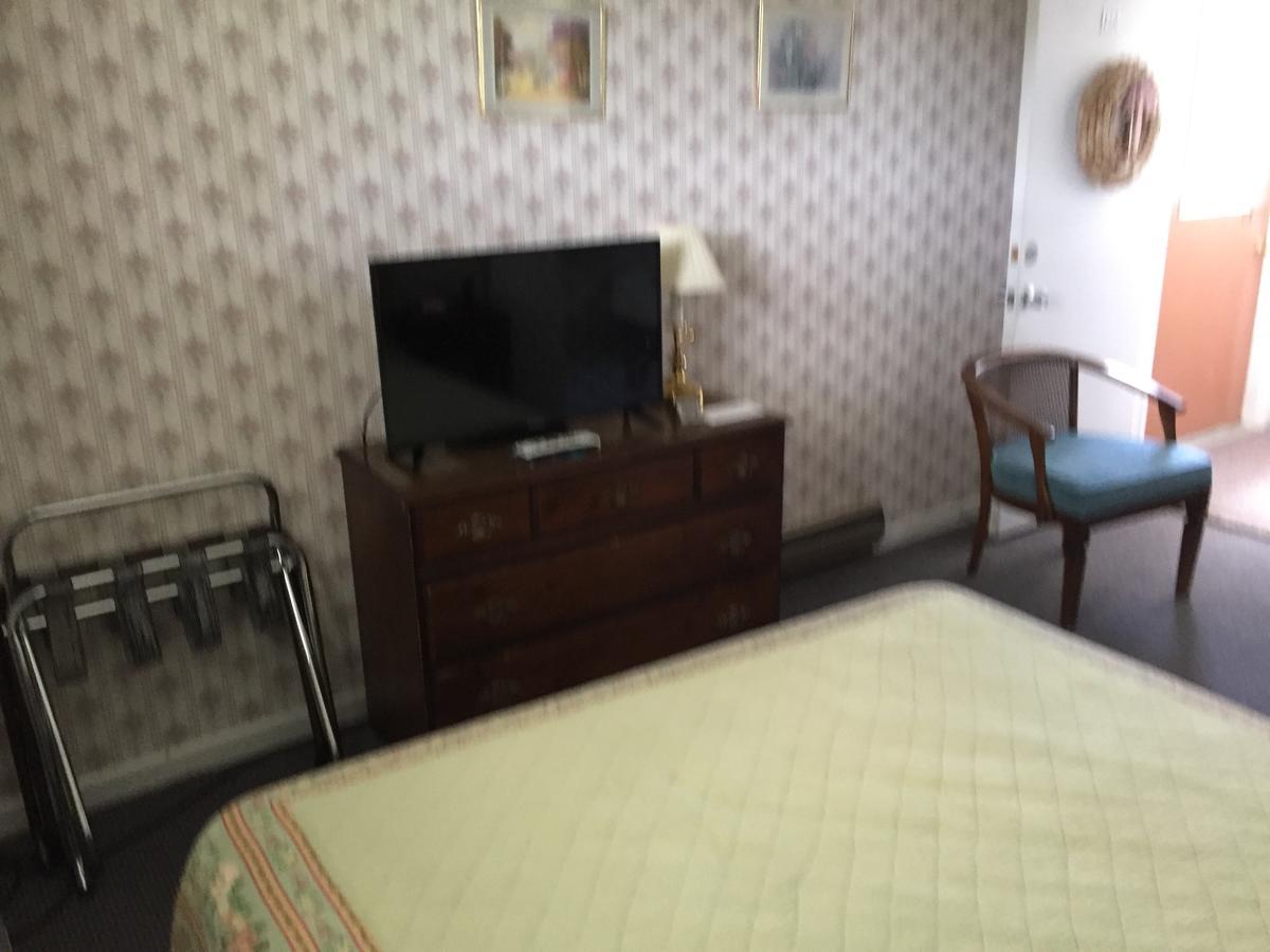 Londonderry Swiss Inn מראה חיצוני תמונה